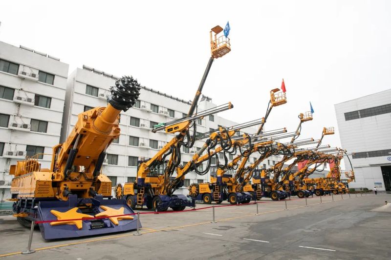 逐夢(mèng)起航！讓我們奮楫揚(yáng)帆，破浪前行！——設(shè)備公司2023新年獻(xiàn)詞
